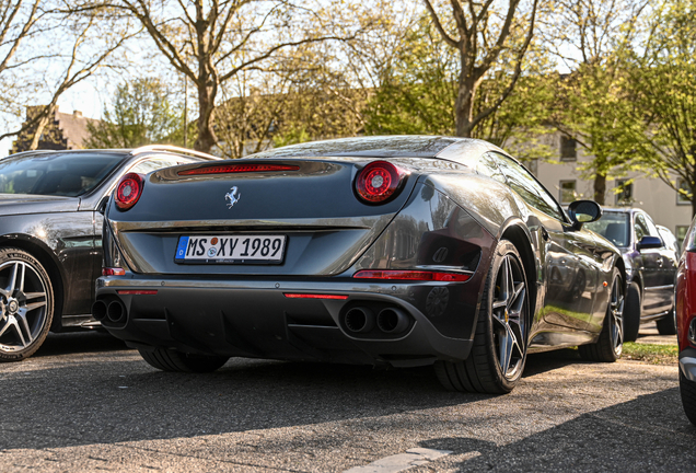 Ferrari California T