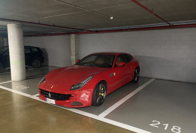 Ferrari FF