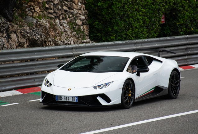 Lamborghini Huracán LP640-4 Performante