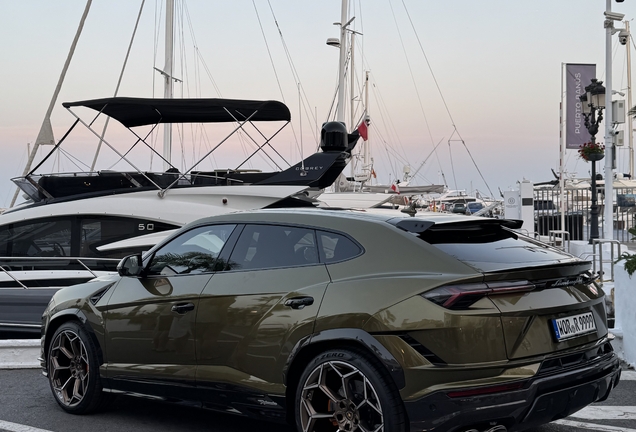 Lamborghini Urus Performante