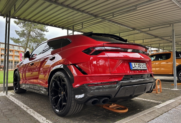 Lamborghini Urus Performante