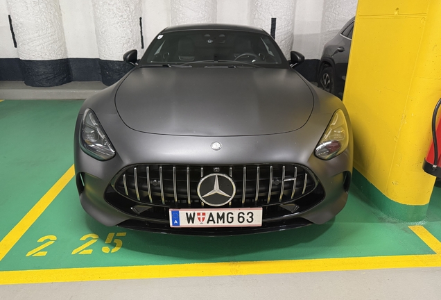Mercedes-AMG GT 63 C192