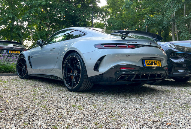Mercedes-AMG GT 63 C192