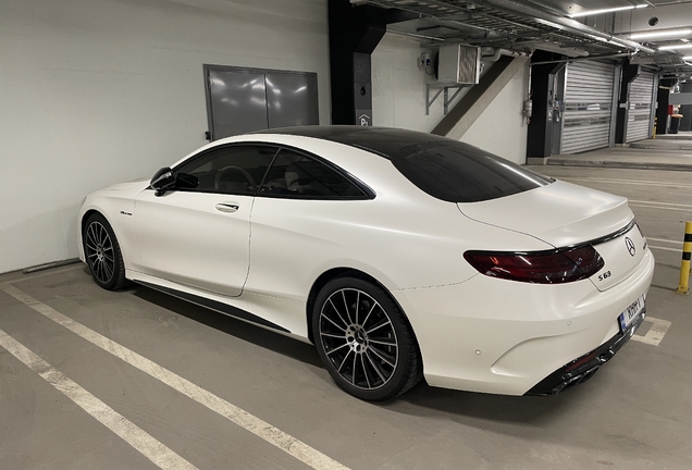 Mercedes-AMG S 63 Coupé C217
