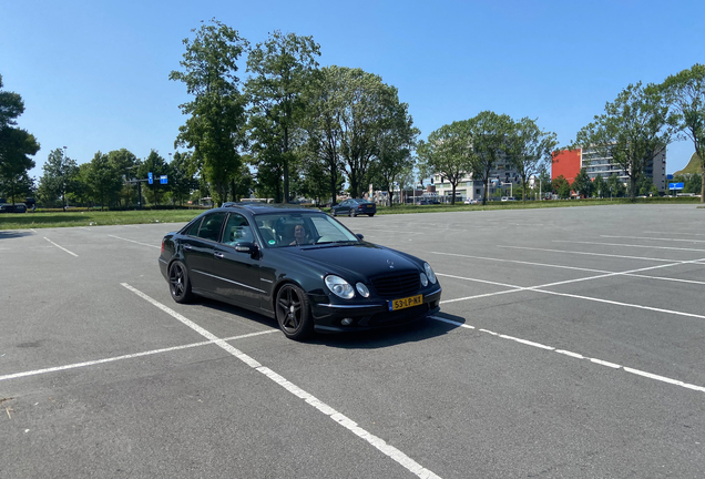 Mercedes-Benz E 55 AMG