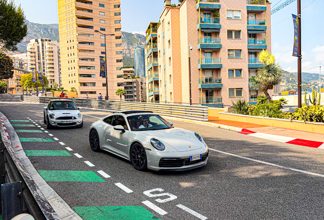 Porsche 992 Carrera 4S