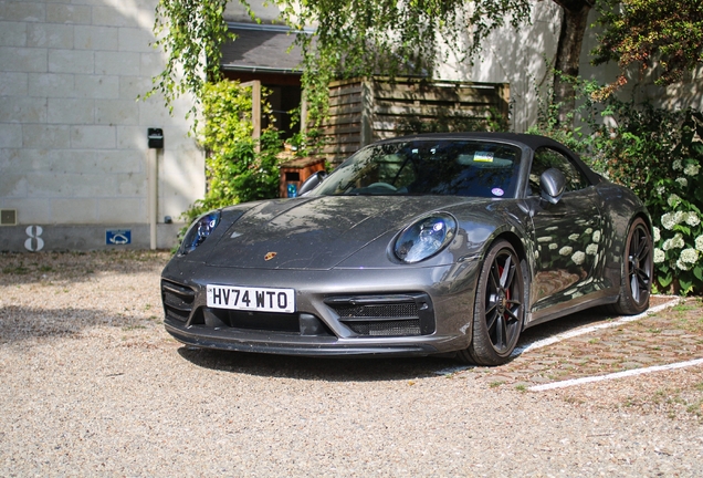 Porsche 992 Carrera GTS Cabriolet