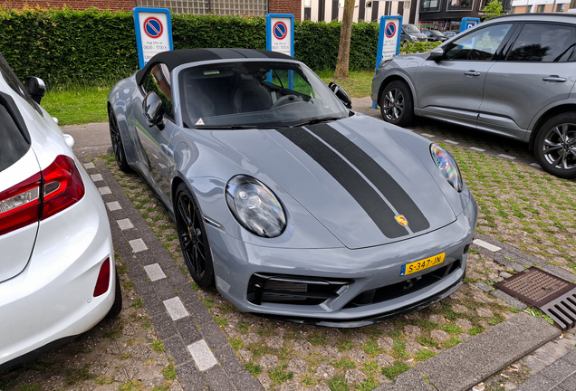 Porsche 992 Carrera GTS Cabriolet
