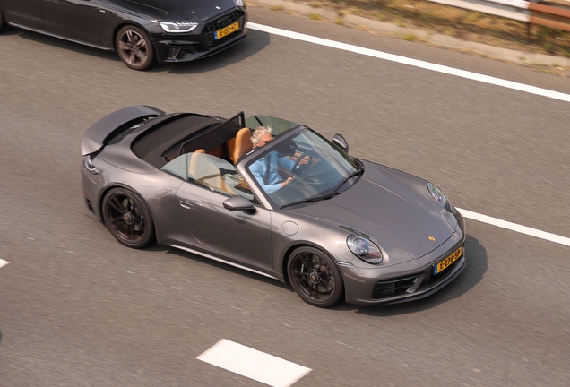 Porsche 992 Carrera GTS Cabriolet