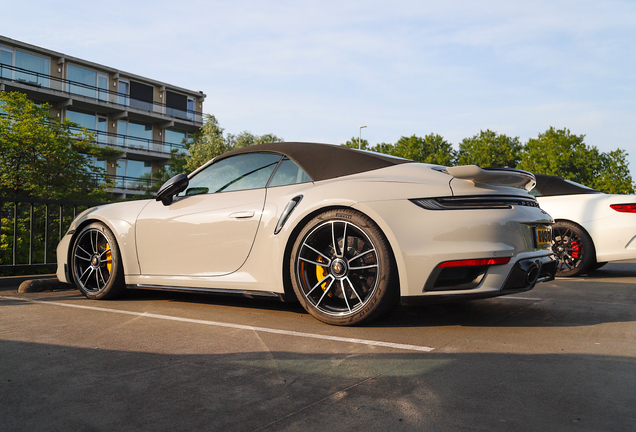 Porsche 992 Turbo S Cabriolet