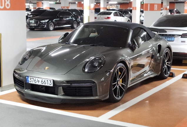 Porsche 992 Turbo S Cabriolet