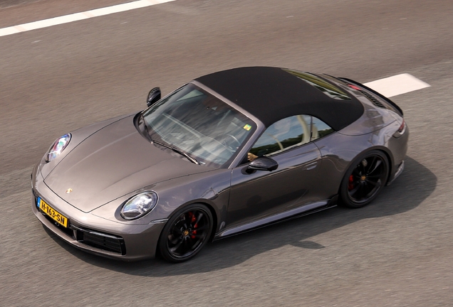 Porsche TechArt 992 Carrera 4S Cabriolet
