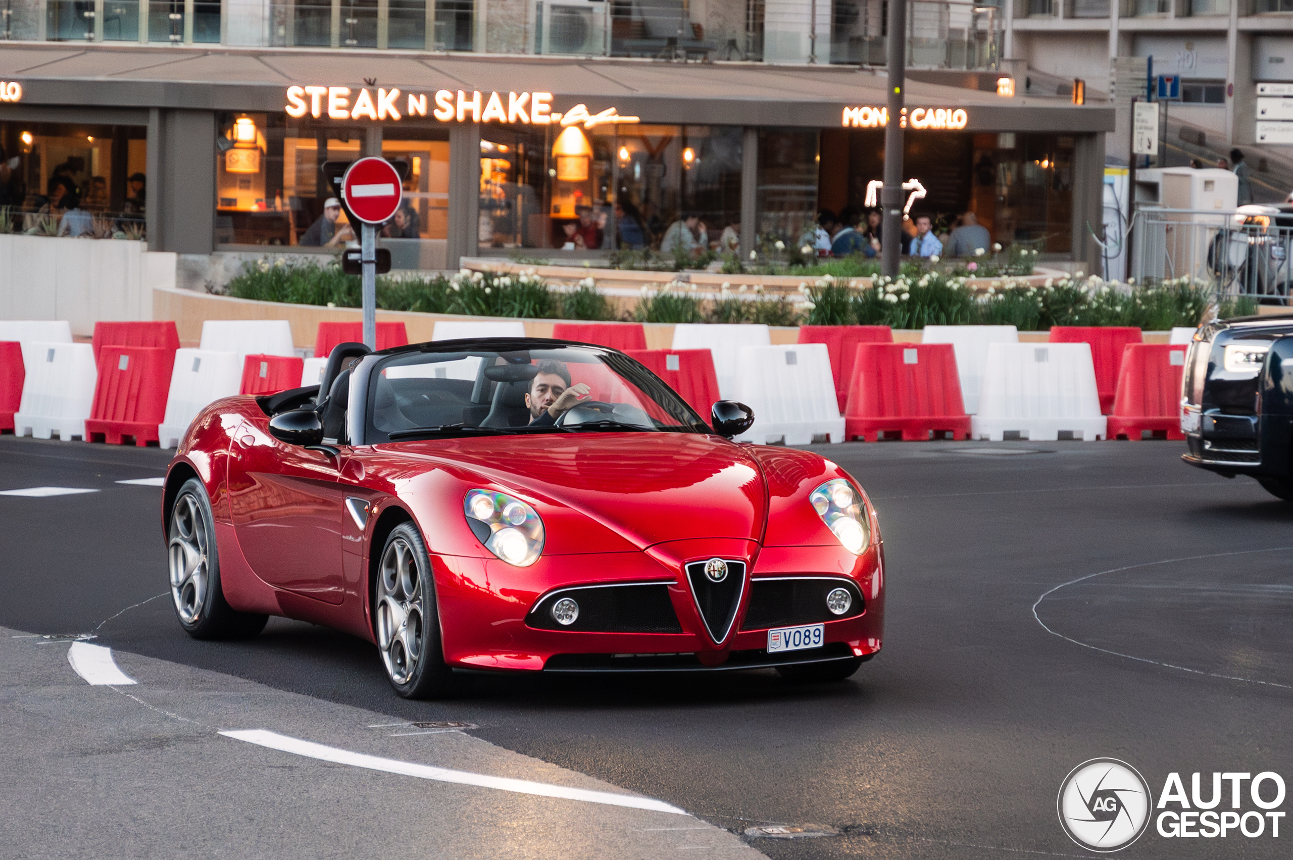 Alfa Romeo 8C Spider