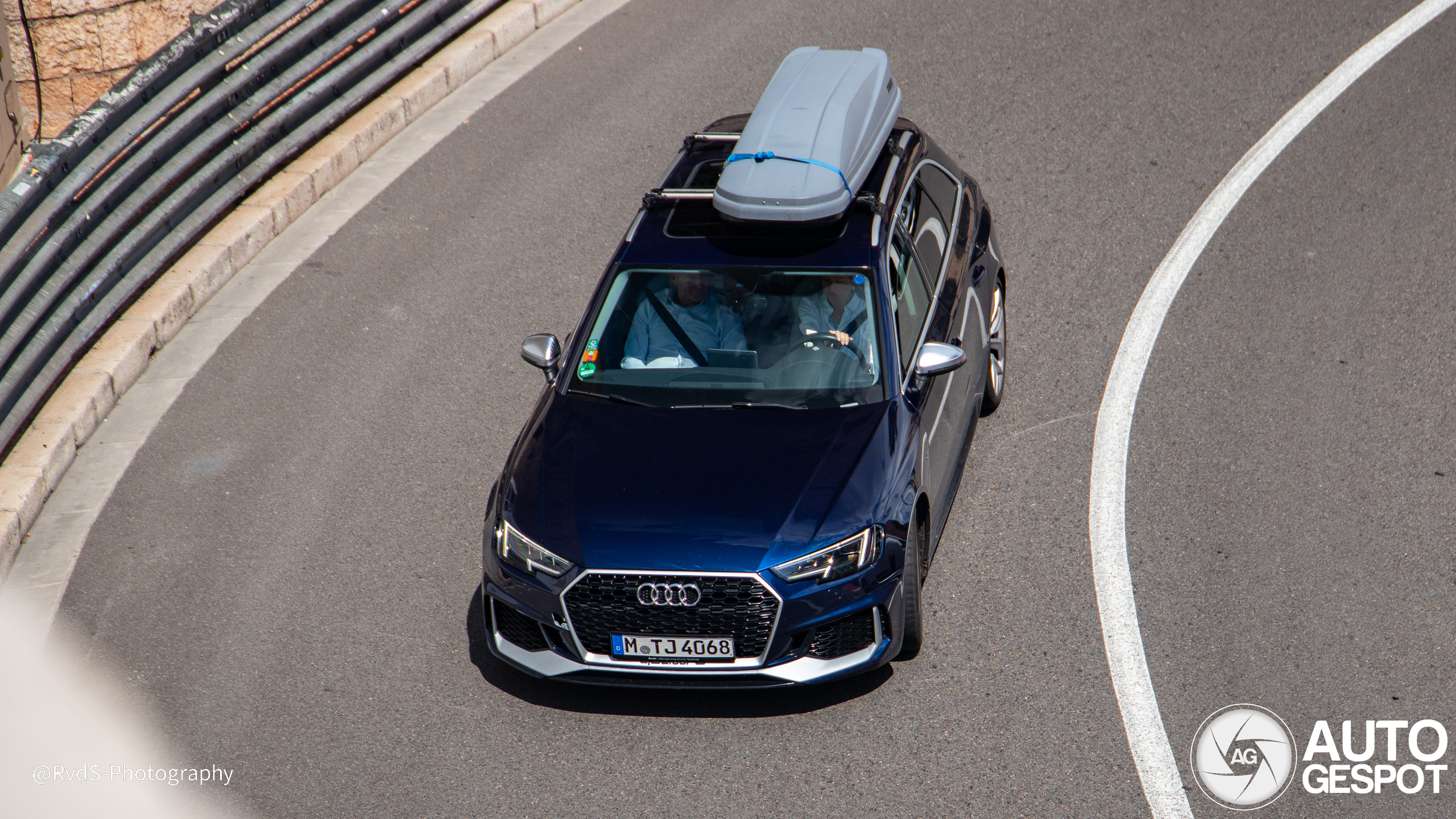 Audi RS4 Avant B9