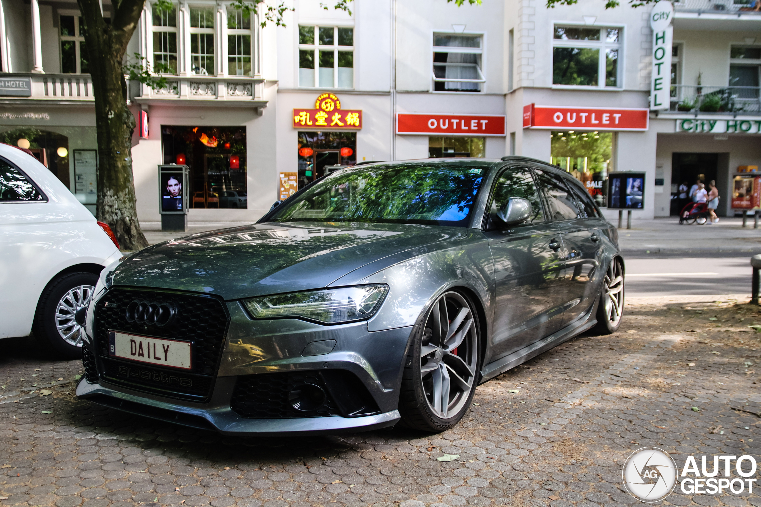 Audi RS6 Avant C7 2015