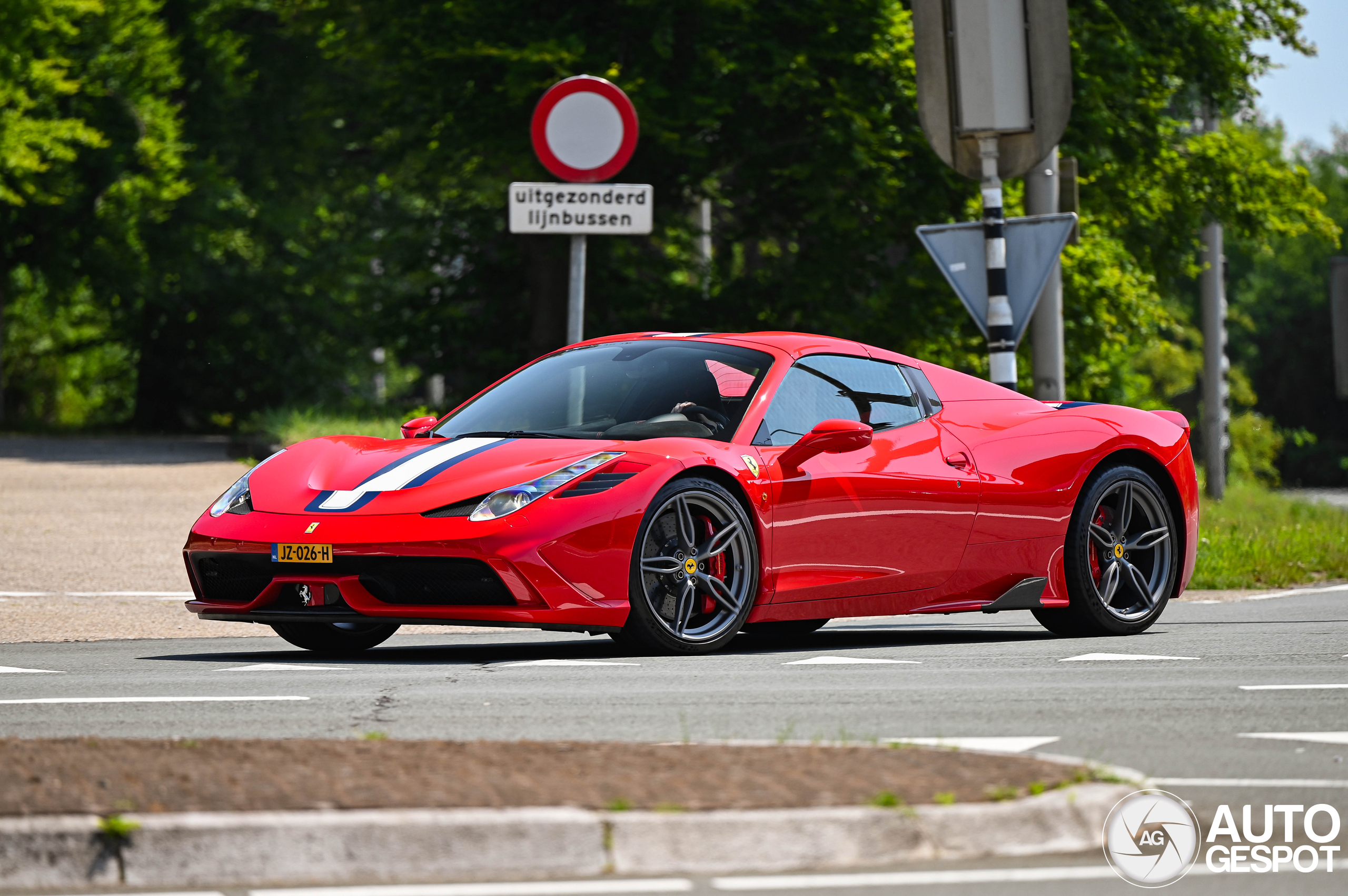 Ferrari 458 Speciale A