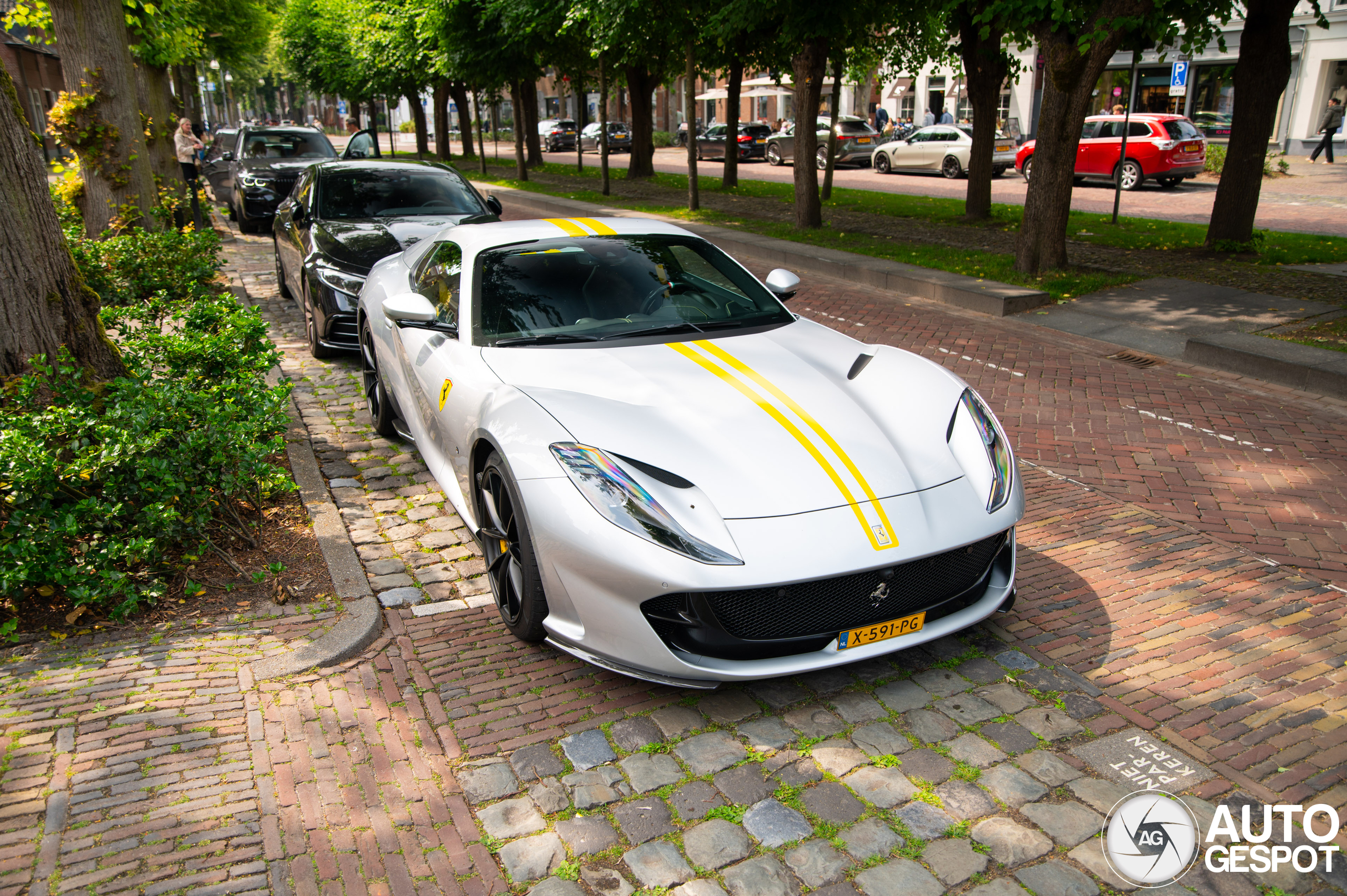 Ferrari 812 GTS
