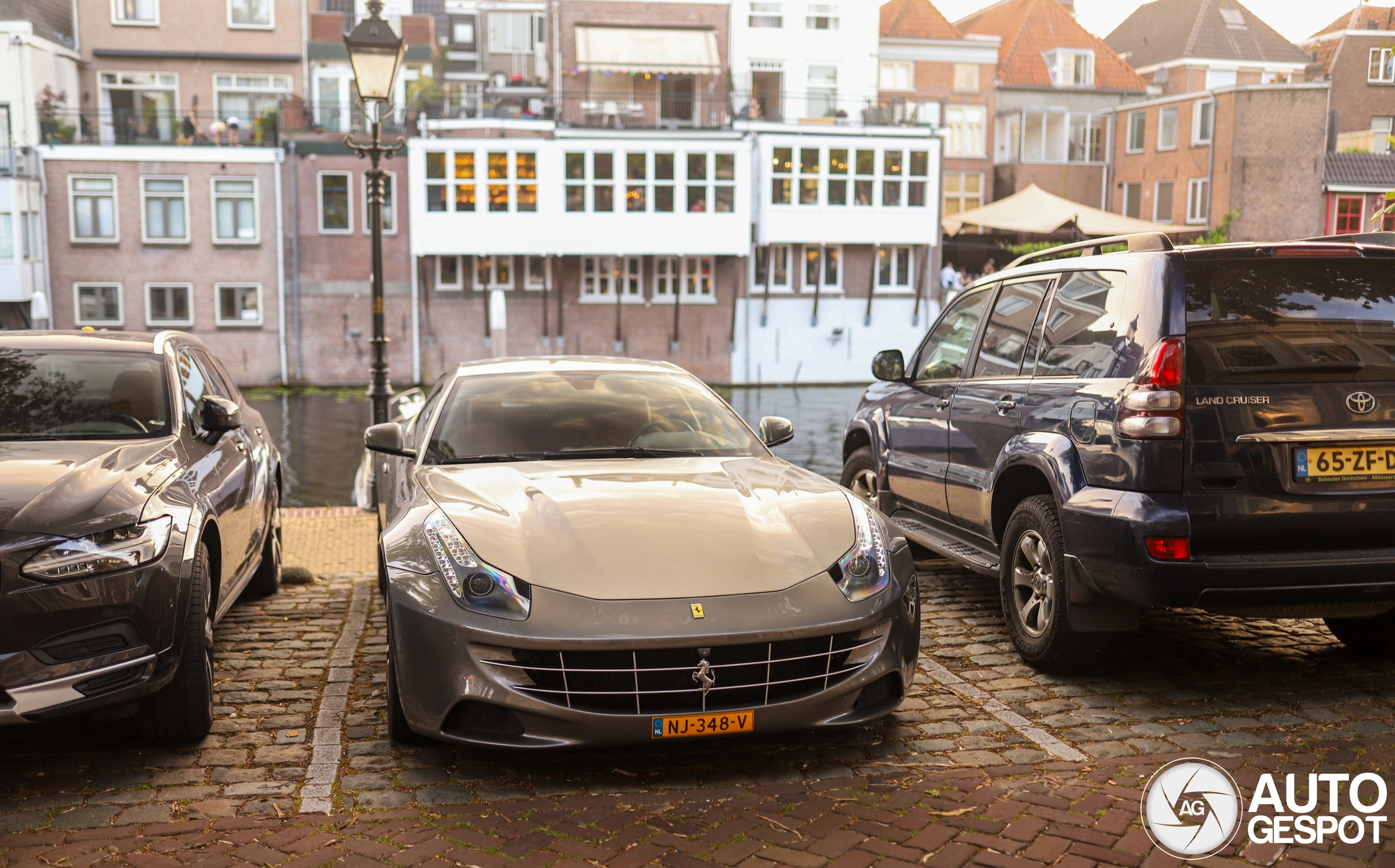 Ferrari FF