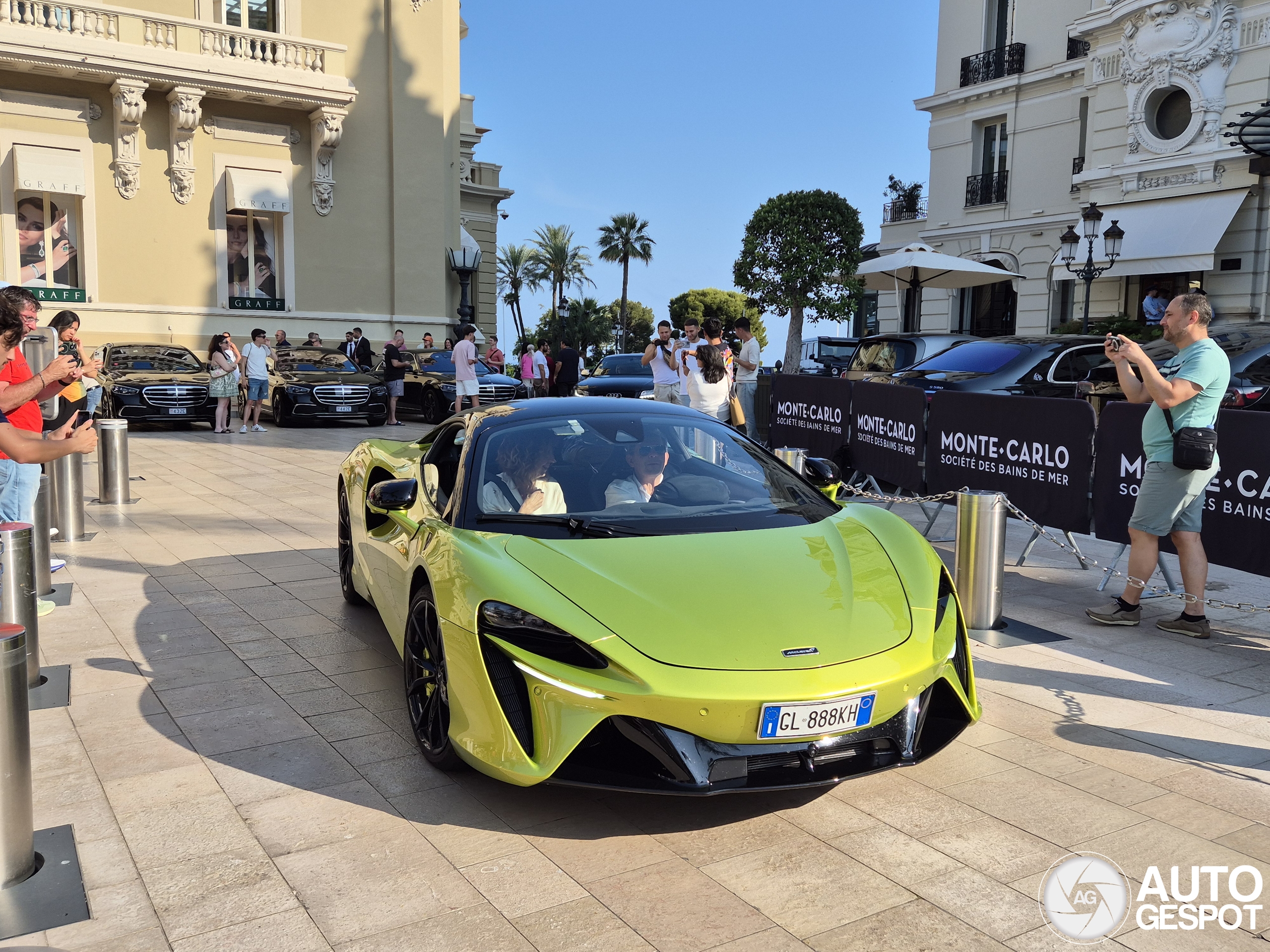 McLaren Artura
