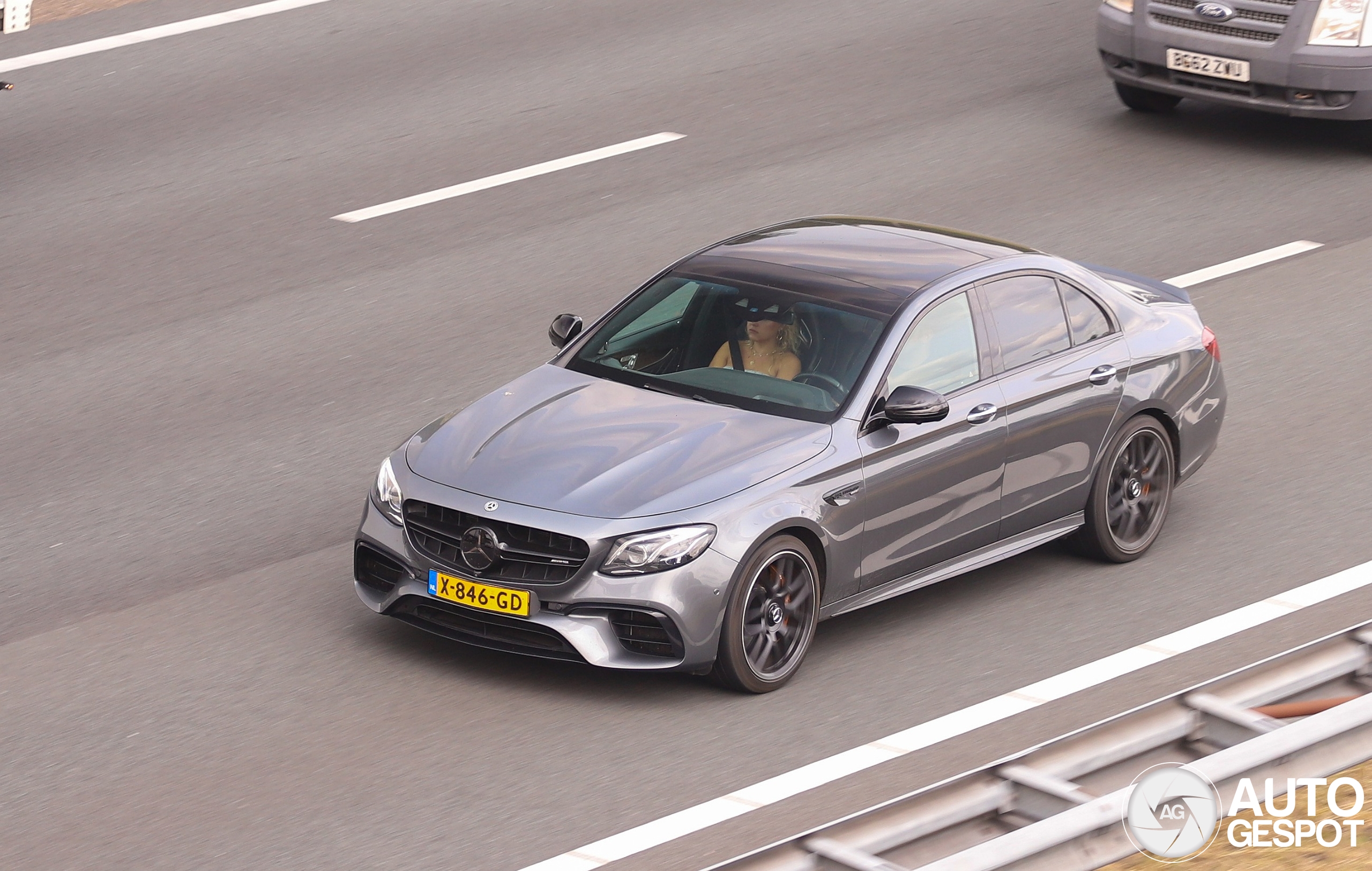 Mercedes-AMG E 63 S W213