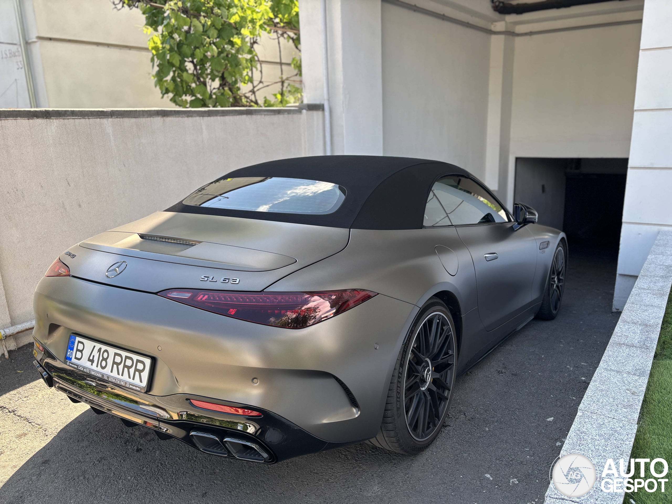 Mercedes-AMG SL 63 R232