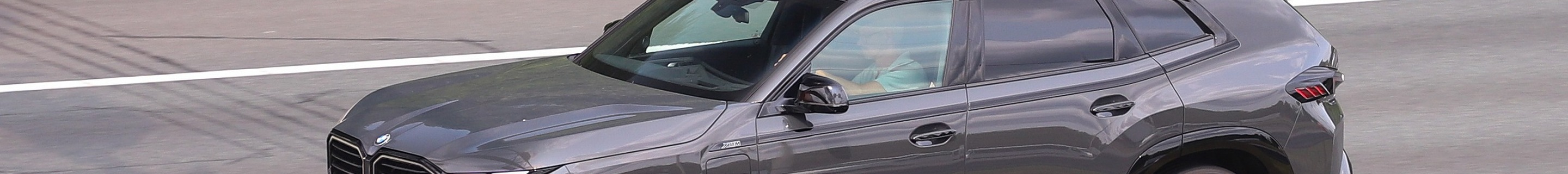 BMW XM G09
