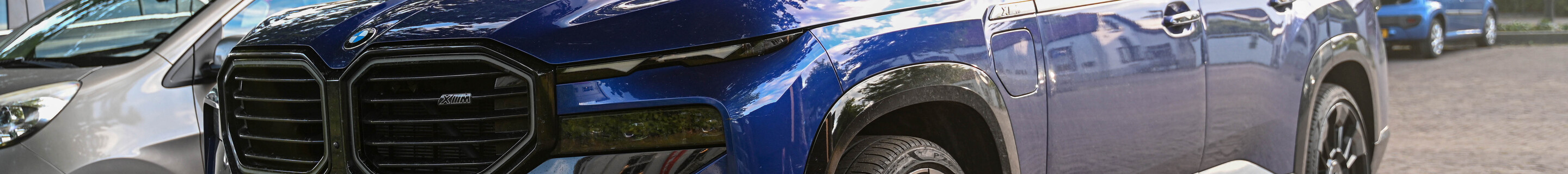 BMW XM G09