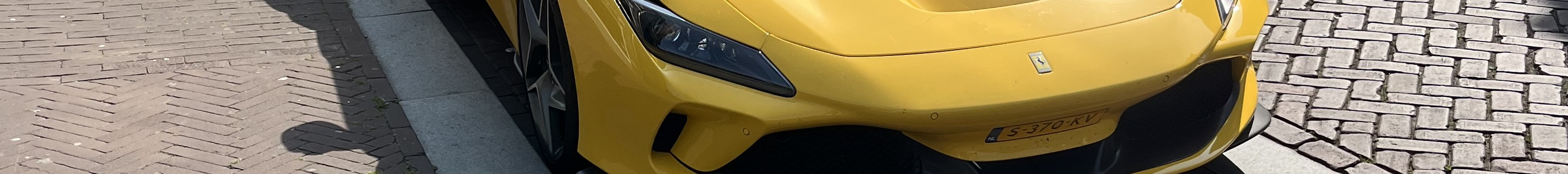 Ferrari F8 Spider