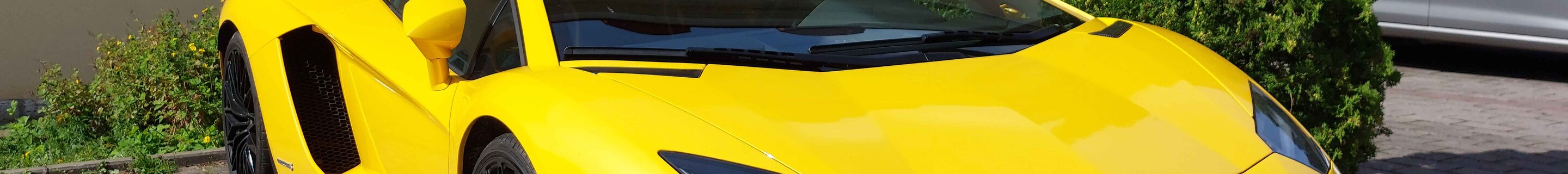 Lamborghini Aventador S LP740-4