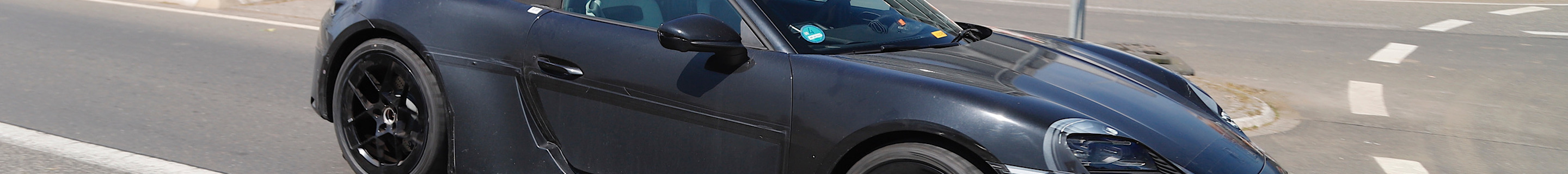 Porsche 718 Boxster EV