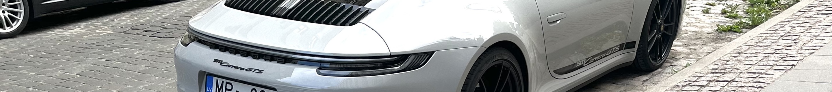 Porsche 992 Carrera GTS