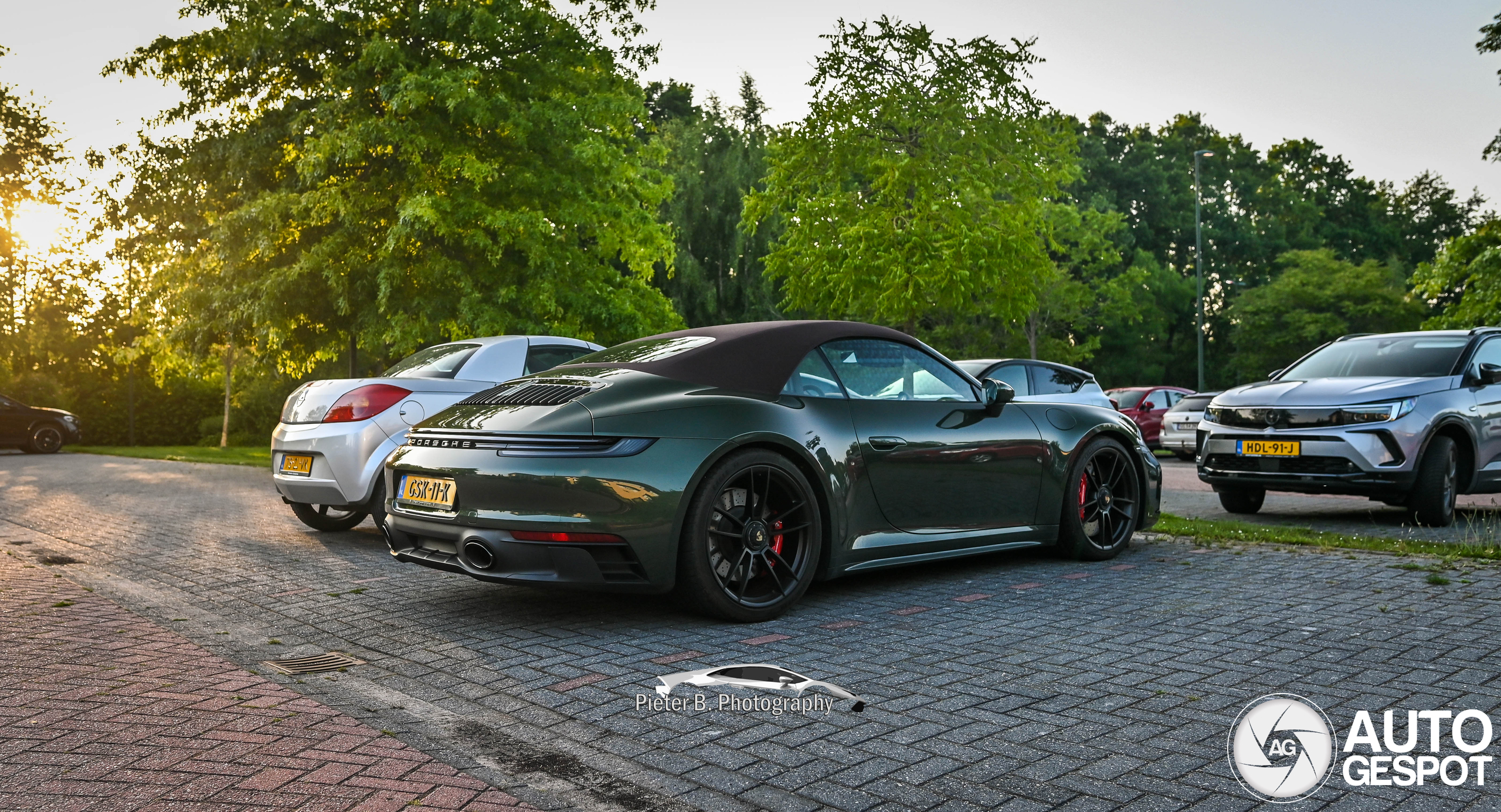 Porsche 992 Carrera 4 GTS Cabriolet