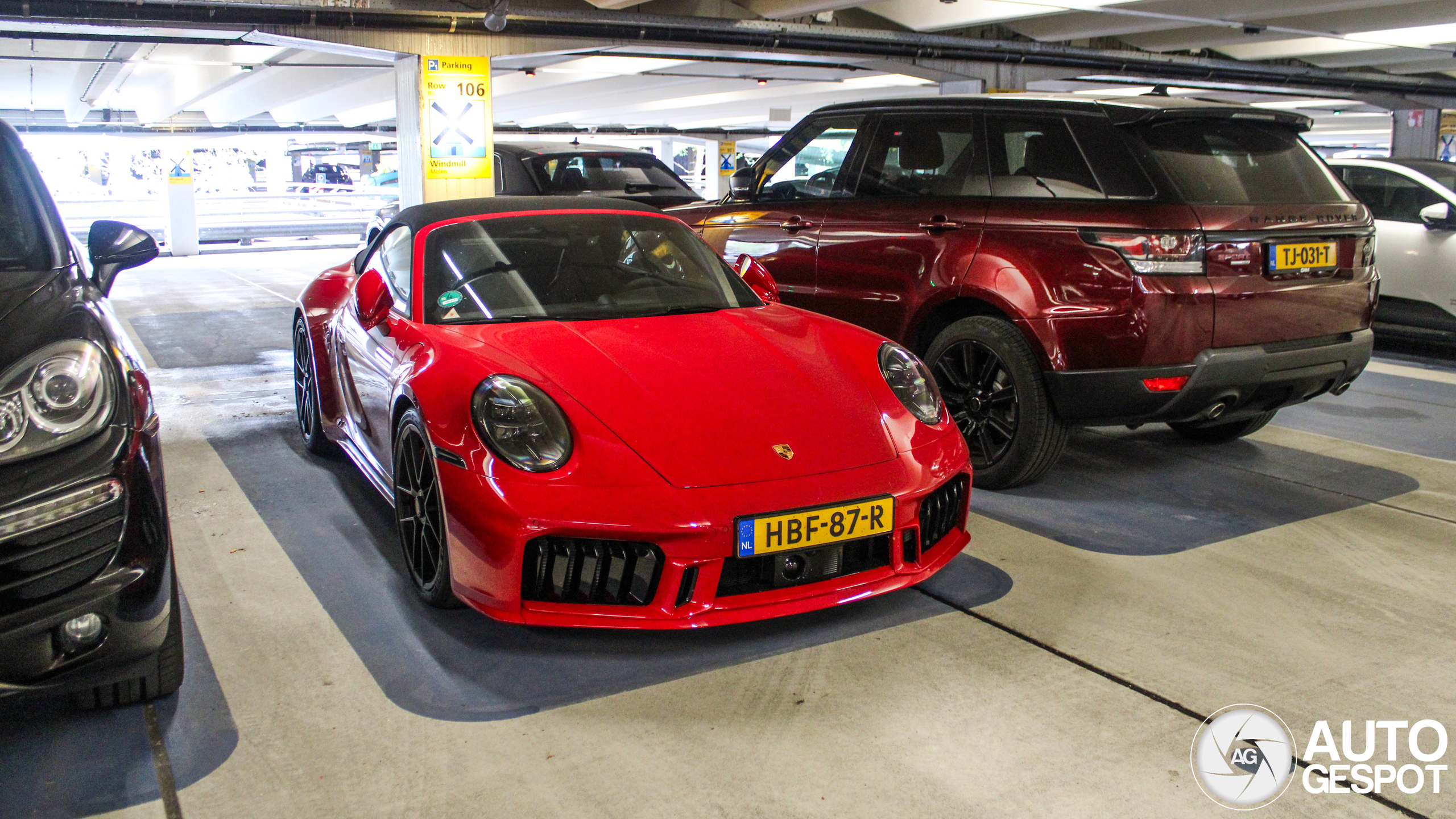 Porsche 992 Carrera 4 GTS Cabriolet MkII