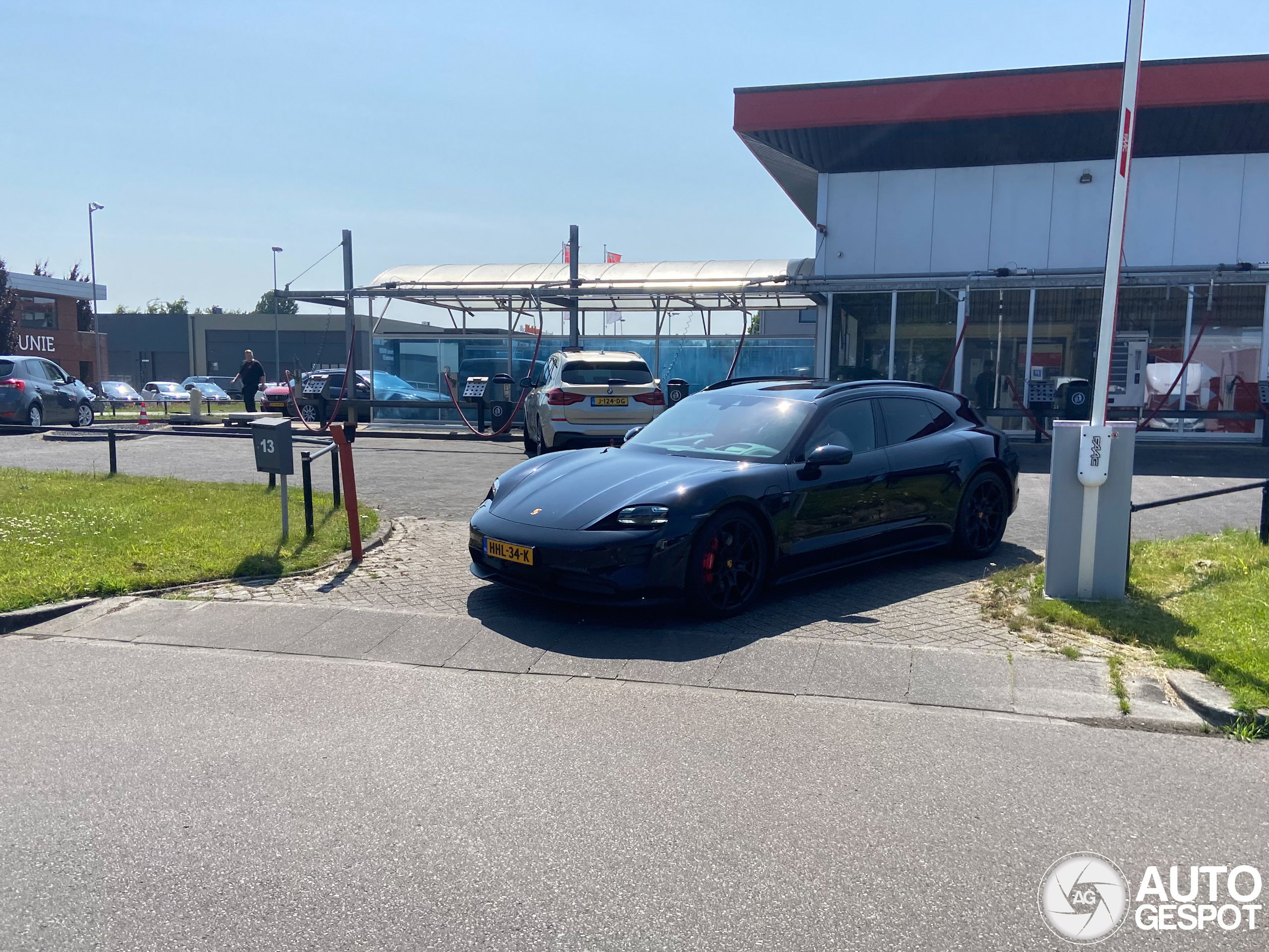 Porsche Taycan GTS Sport Turismo