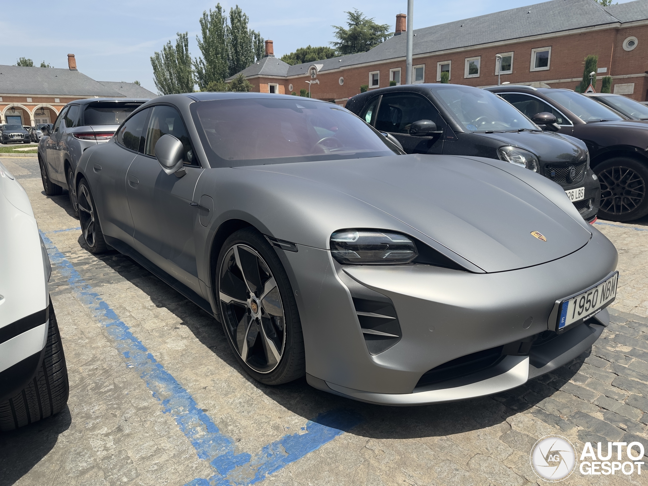 Porsche Taycan Turbo