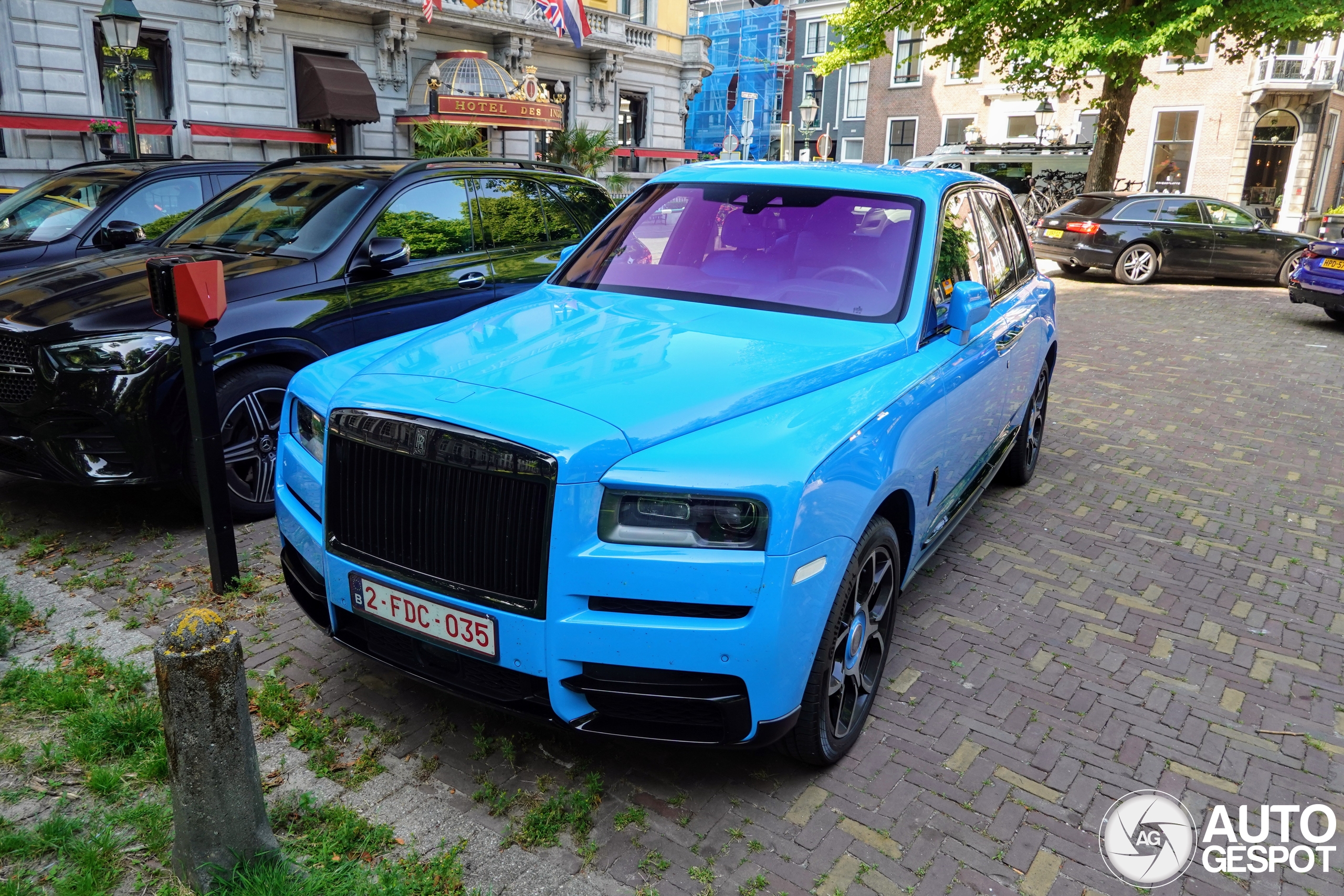 Rolls-Royce Cullinan Black Badge
