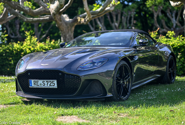 Aston Martin DBS Superleggera Volante