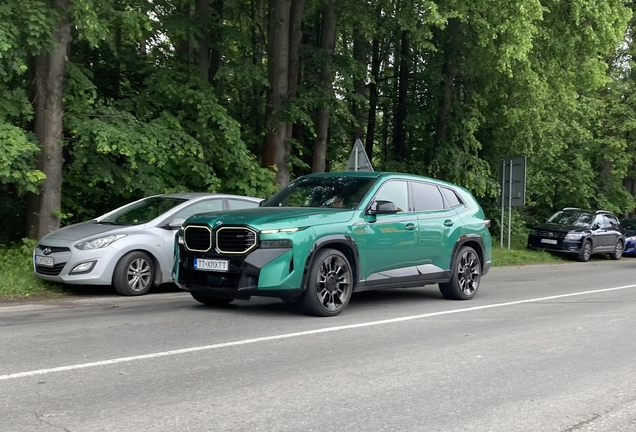 BMW XM G09