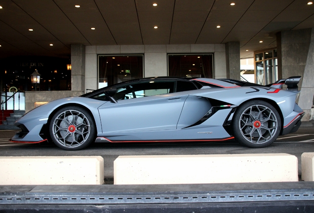 Lamborghini Aventador LP770-4 SVJ Roadster
