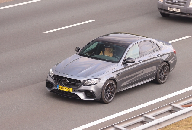 Mercedes-AMG E 63 S W213