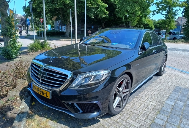 Mercedes-Benz S 63 AMG W222