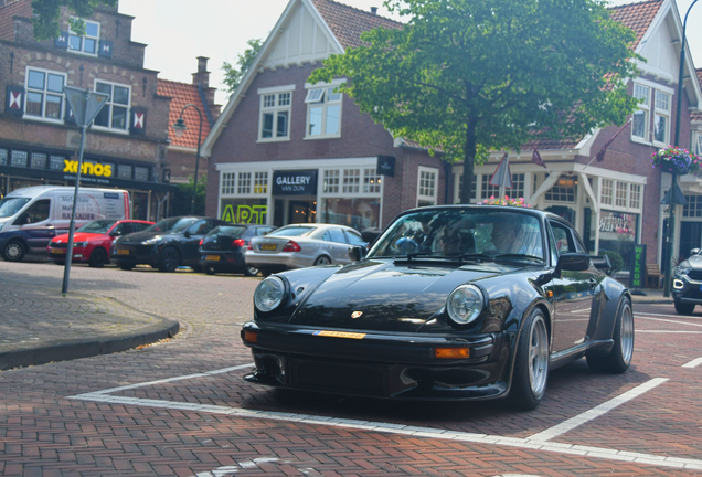 Porsche 930 Turbo