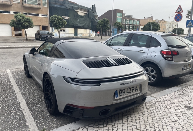 Porsche 992 Targa 4 GTS