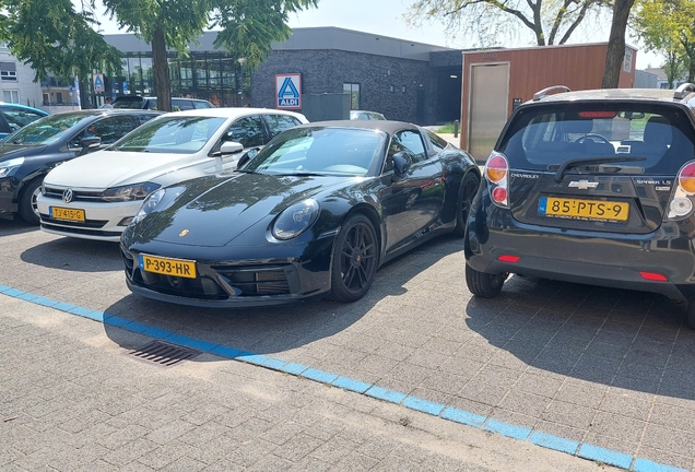 Porsche 992 Targa 4 GTS