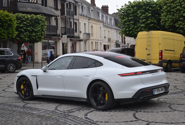 Porsche Taycan Turbo S