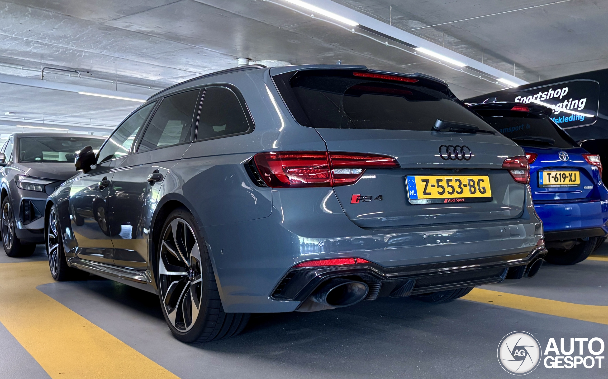 Audi RS4 Avant B9