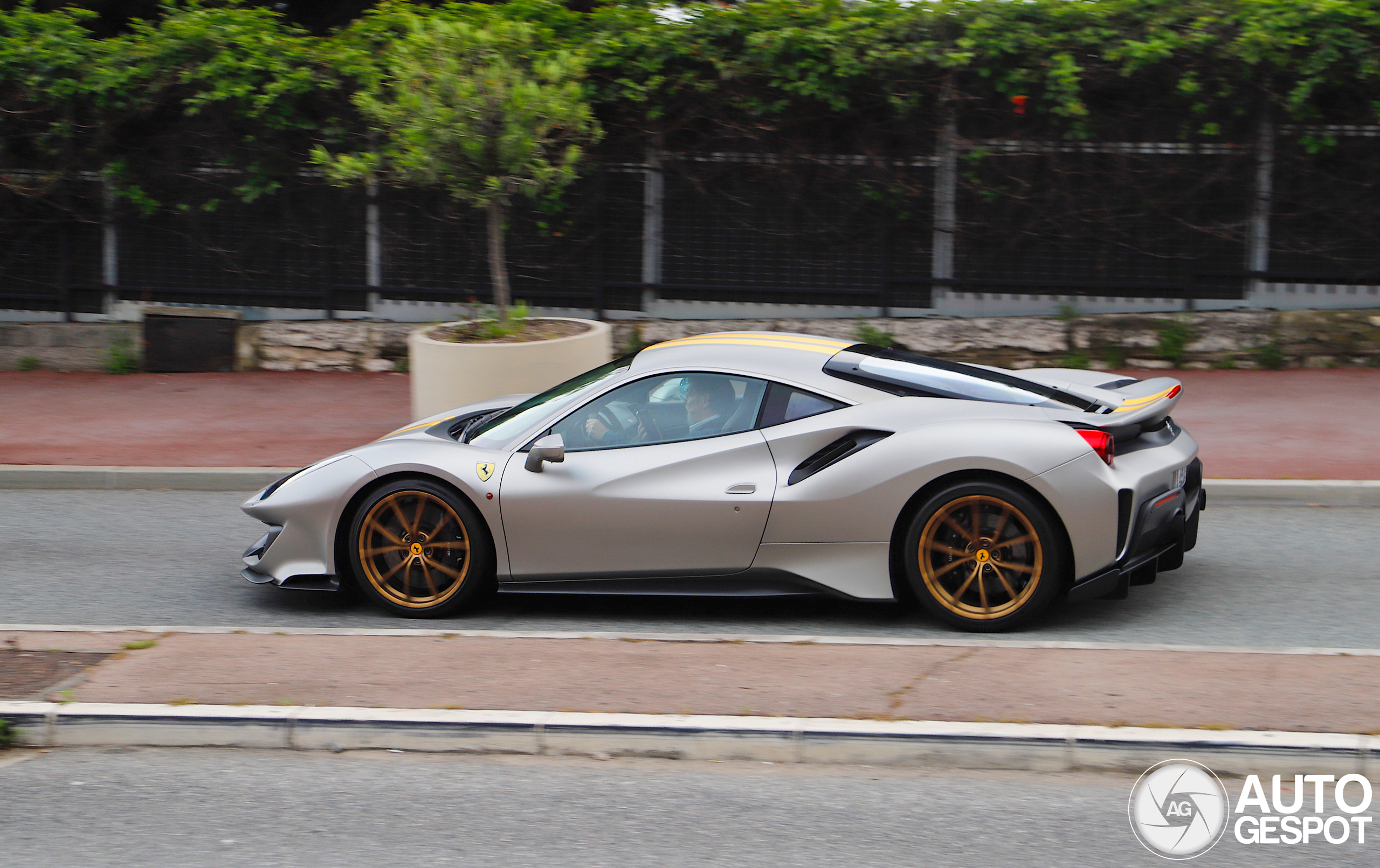 Ferrari 488 Pista