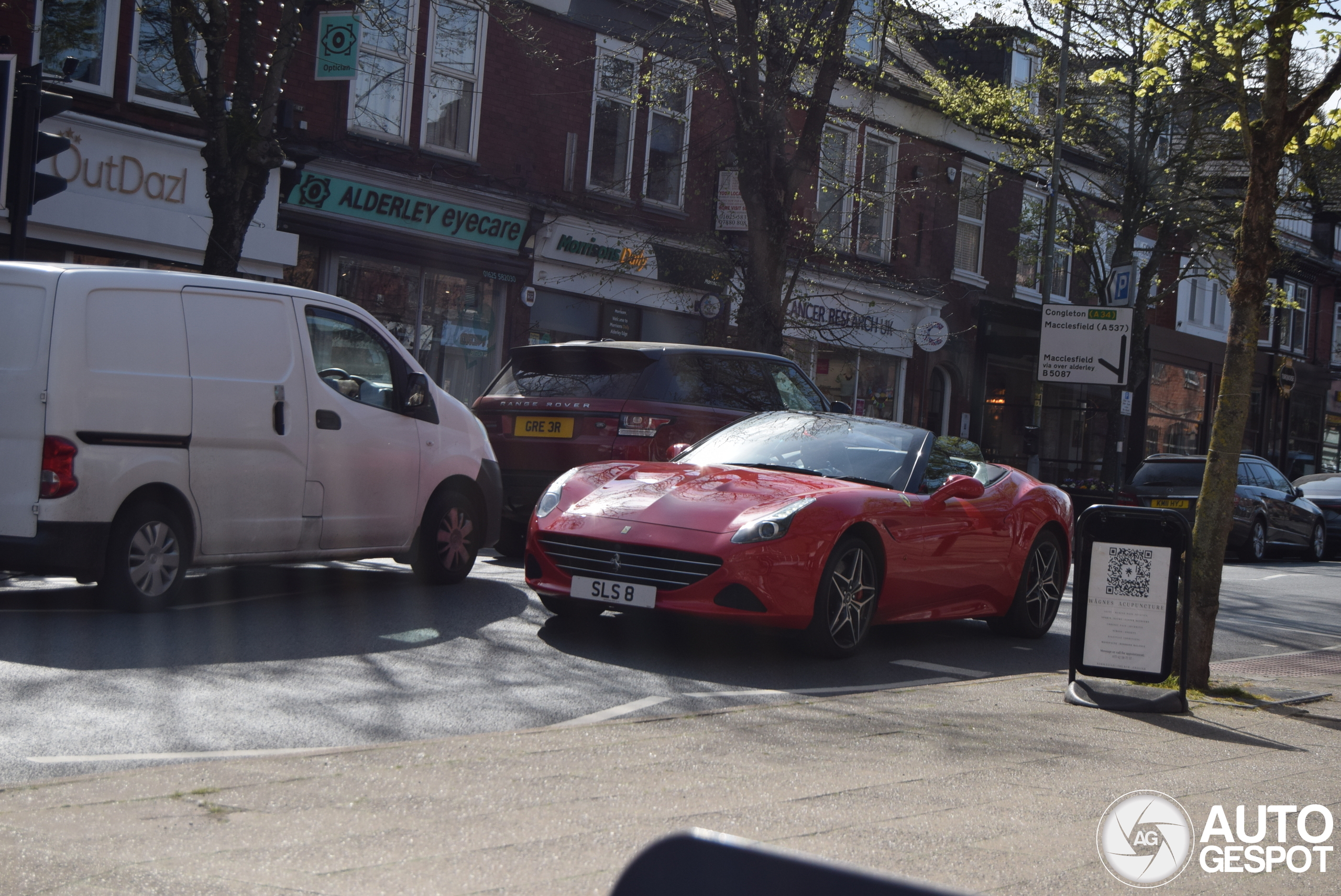 Ferrari California T