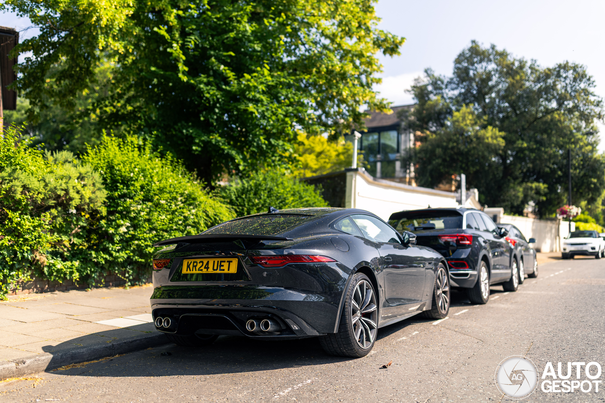 Jaguar F-TYPE R75 Coupé