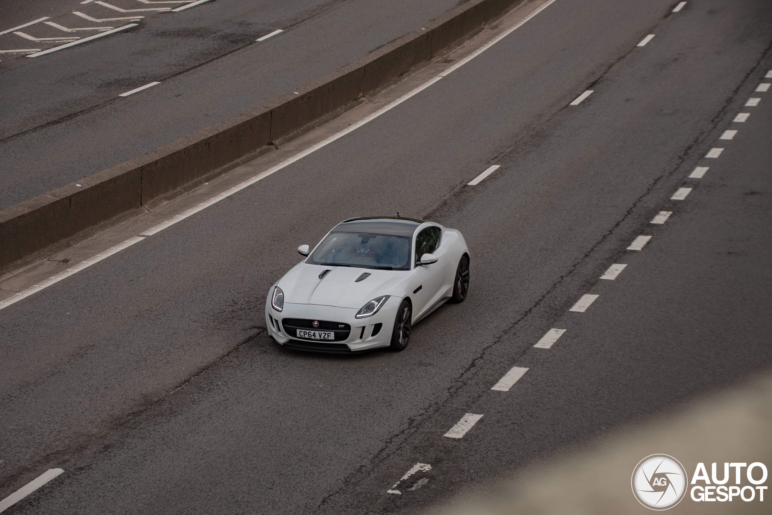 Jaguar F-TYPE S Coupé